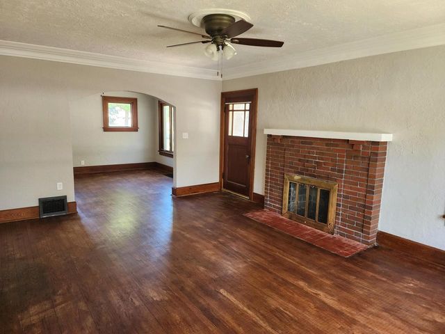1604 Main STREET, Union Grove, WI 53182