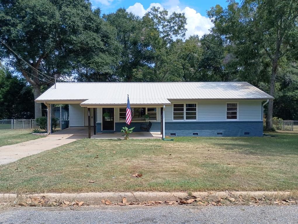 109 Byrd, Enterprise, AL 36330