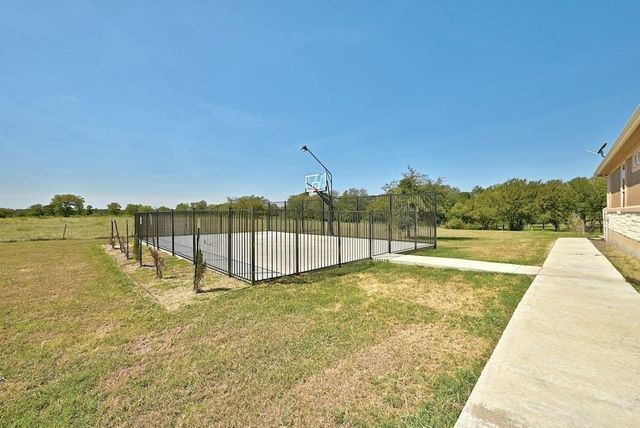 7300 Gilbert RD, Manor, TX 78653