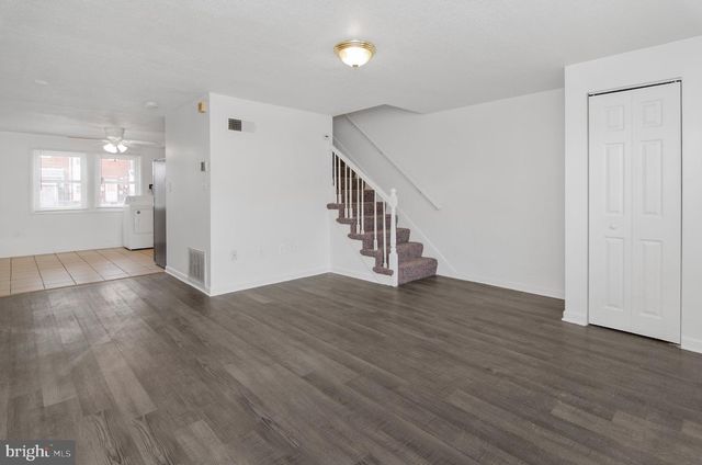 2064 LARKHALL RD, Baltimore, MD 21222