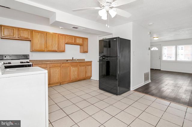 2064 LARKHALL RD, Baltimore, MD 21222