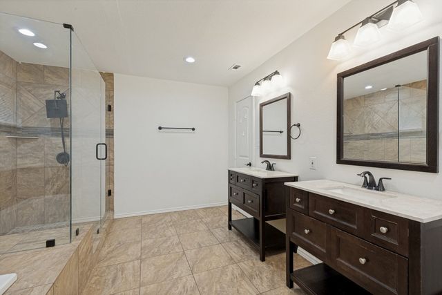 7412 Lochwood Court, Fort Worth, TX 76179