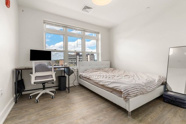20 Penniman Rd. P3, Boston, MA 02134