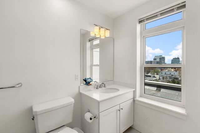 20 Penniman Rd. P3, Boston, MA 02134