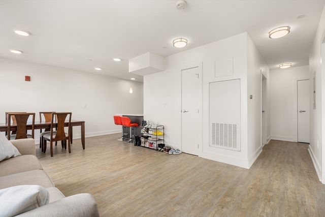 20 Penniman Rd. P3, Boston, MA 02134