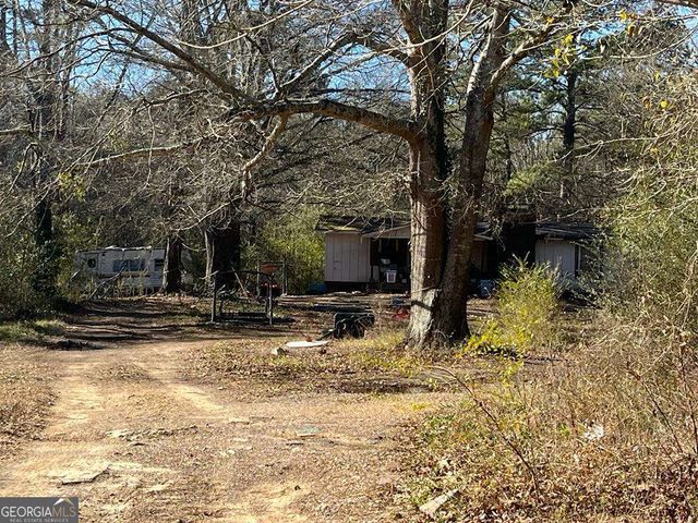 981 YOUNGS MILL Road, Kingston, GA 30145