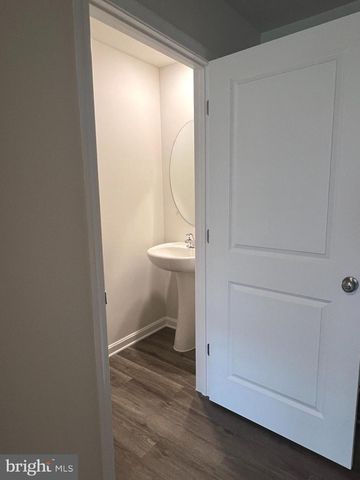 180 HAMSTEAD DR, Stephens City, VA 22655