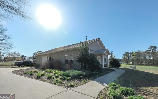 98 Sweetbriar Lane, Carrollton, GA 30117