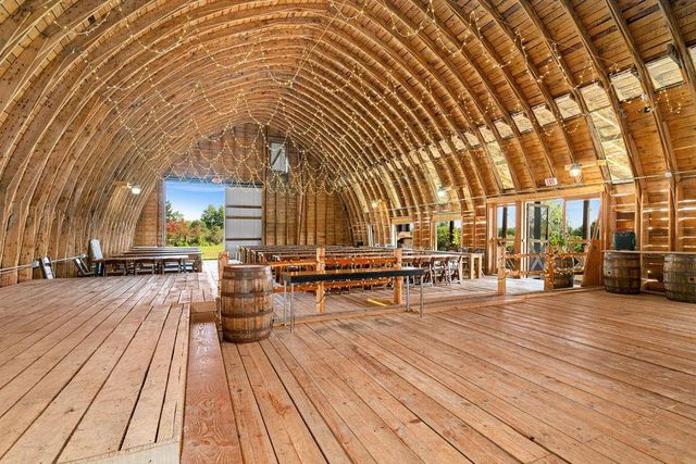 60445 W Summit Rd, Ashland, WI 54806