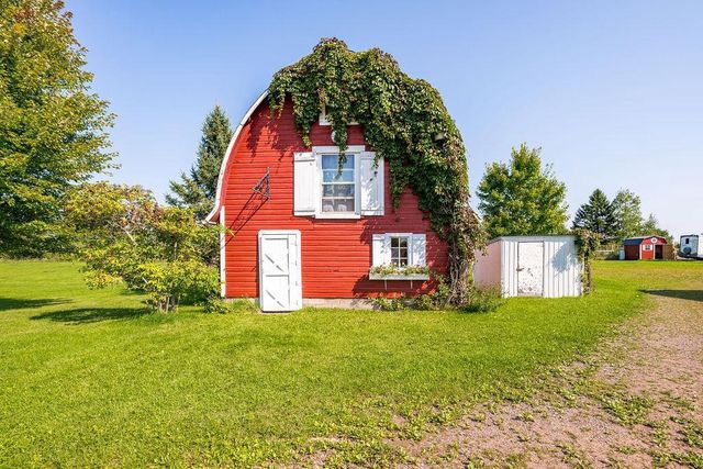 60445 W Summit Rd, Ashland, WI 54806