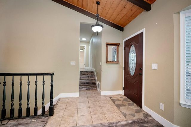 5701 Columbine Way, Pollock Pines, CA 95726