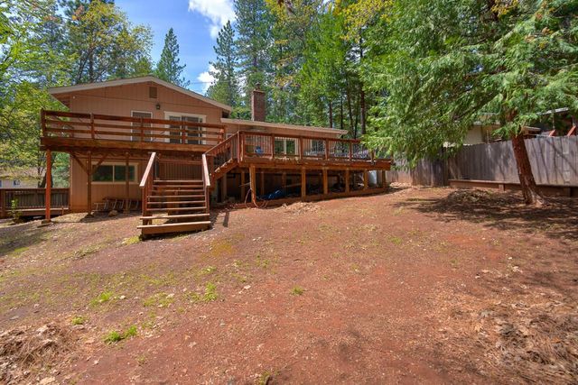 5701 Columbine Way, Pollock Pines, CA 95726