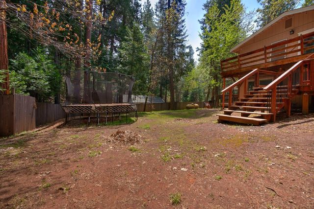 5701 Columbine Way, Pollock Pines, CA 95726