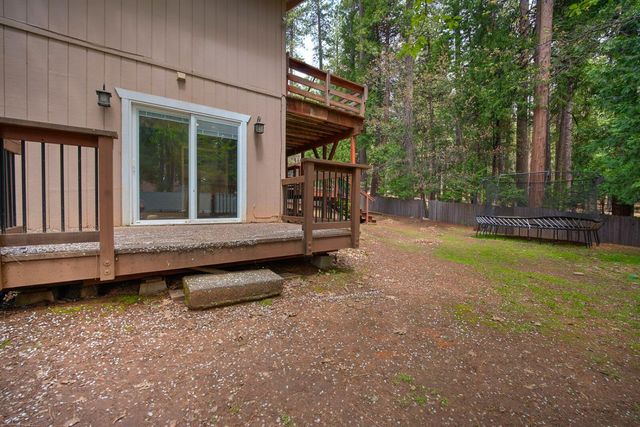 5701 Columbine Way, Pollock Pines, CA 95726