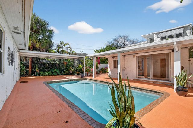 328 Monroe Drive, West Palm Beach, FL 33405