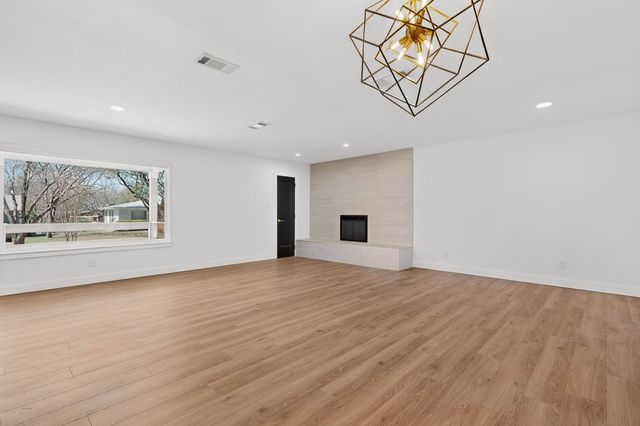 10526 Andover Drive, Dallas, TX 75228