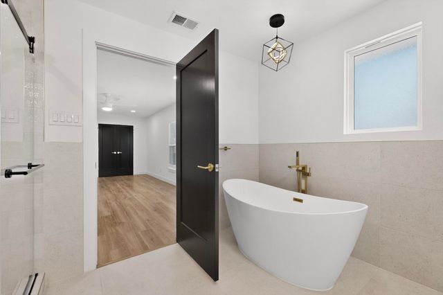 10526 Andover Drive, Dallas, TX 75228