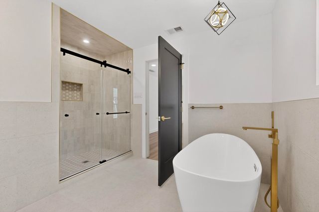 10526 Andover Drive, Dallas, TX 75228