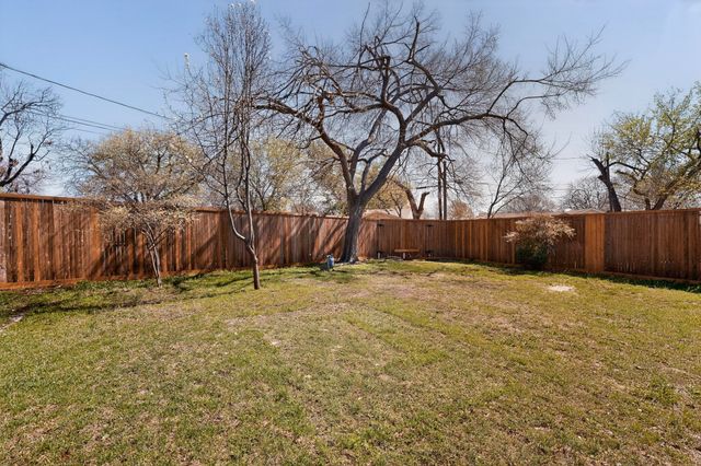 10526 Andover Drive, Dallas, TX 75228