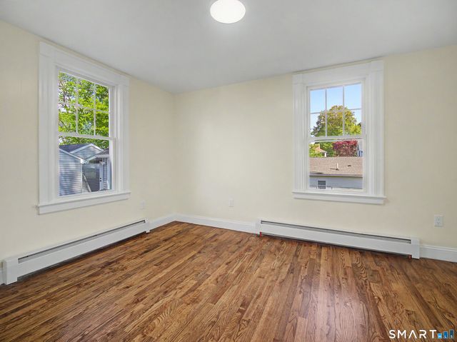 18 Westphal Street, West Hartford, CT 06110