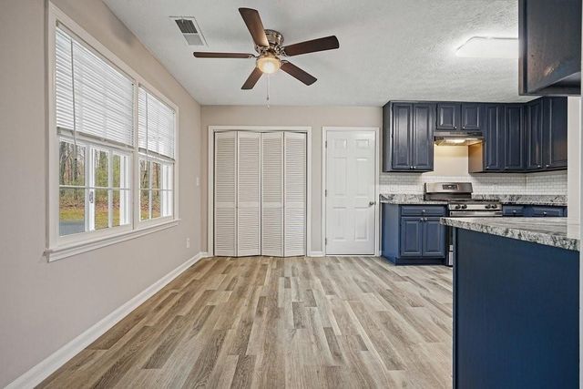 1012 Atherton Lane, Woodstock, GA 30189