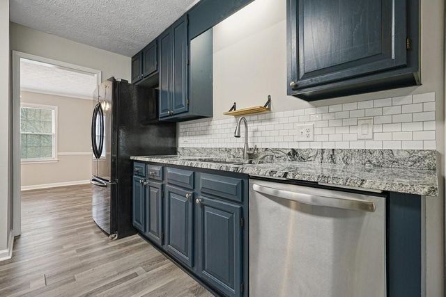 1012 Atherton Lane, Woodstock, GA 30189