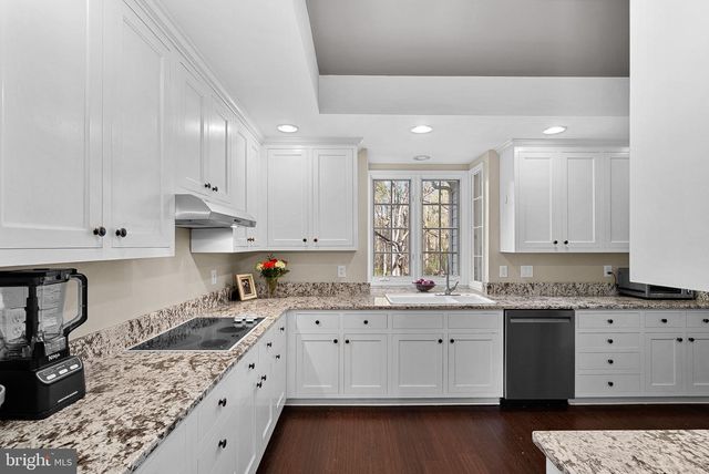 43464 EVANS POND RD, Leesburg, VA 20176