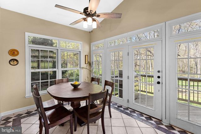 43464 EVANS POND RD, Leesburg, VA 20176