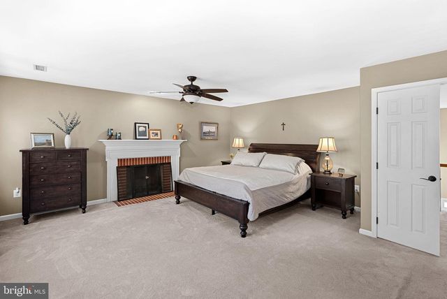 43464 EVANS POND RD, Leesburg, VA 20176