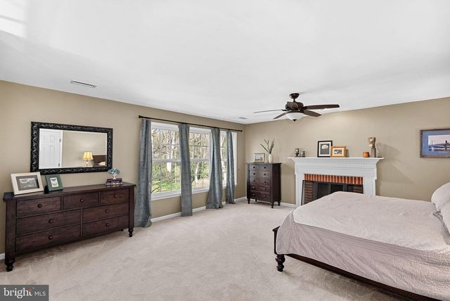 43464 EVANS POND RD, Leesburg, VA 20176
