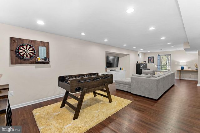 43464 EVANS POND RD, Leesburg, VA 20176
