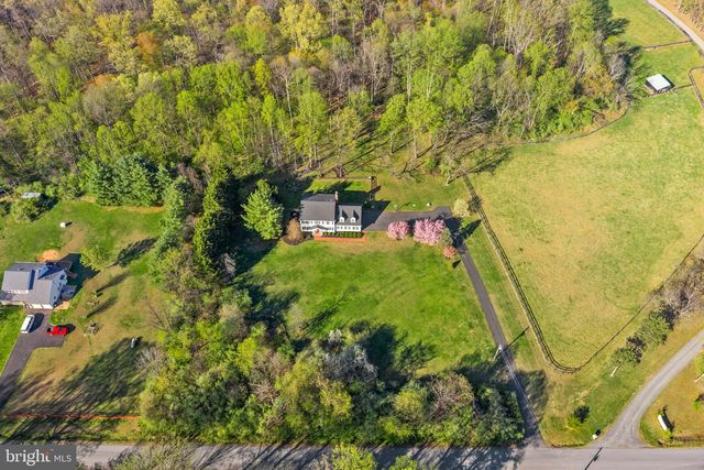 43464 EVANS POND RD, Leesburg, VA 20176