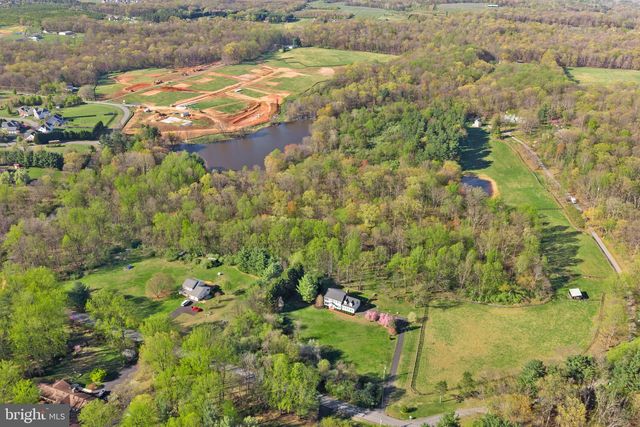 43464 EVANS POND RD, Leesburg, VA 20176