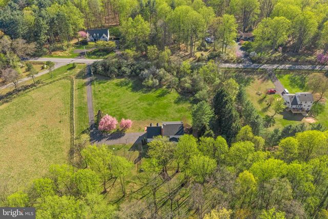 43464 EVANS POND RD, Leesburg, VA 20176