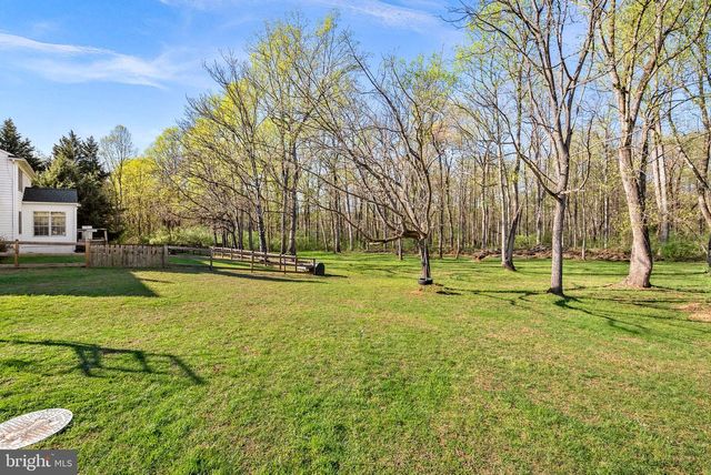 43464 EVANS POND RD, Leesburg, VA 20176