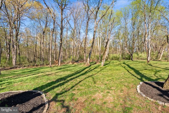 43464 EVANS POND RD, Leesburg, VA 20176