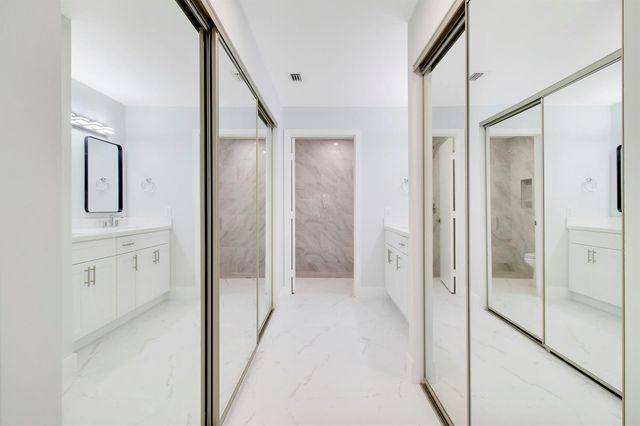 8055 Sweetbriar Way, Boca Raton, FL 33496