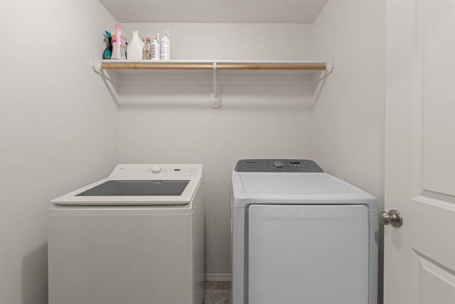 4505 N McCabe Ln, Spokane Valley, WA 99216