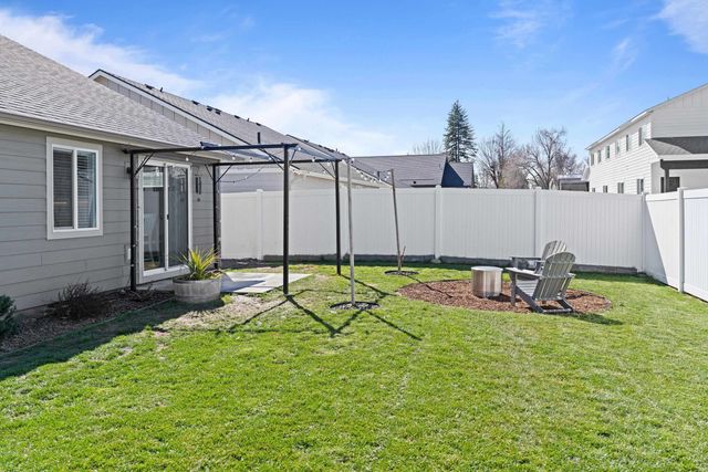 4505 N McCabe Ln, Spokane Valley, WA 99216