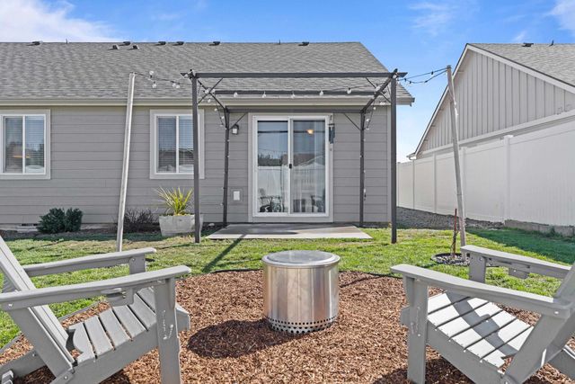 4505 N McCabe Ln, Spokane Valley, WA 99216