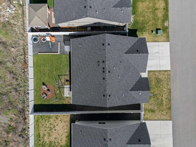 4505 N McCabe Ln, Spokane Valley, WA 99216