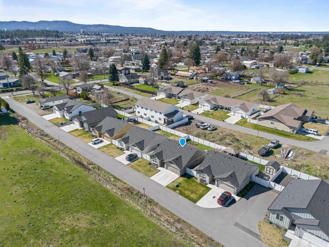 4505 N McCabe Ln, Spokane Valley, WA 99216