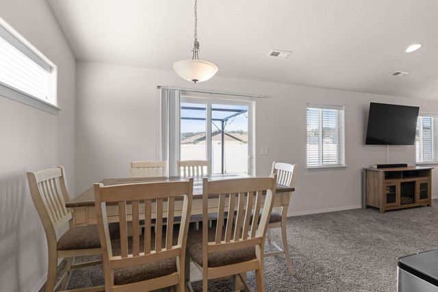 4505 N McCabe Ln, Spokane Valley, WA 99216