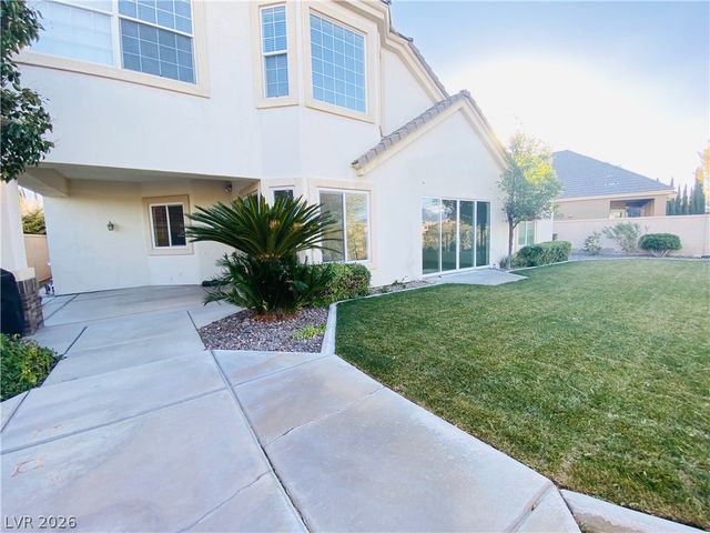 9800 Camden Hills Avenue, Las Vegas, NV 89145