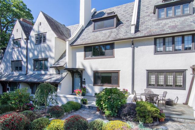 41 Sagamore Road, Bronxville, NY 10708