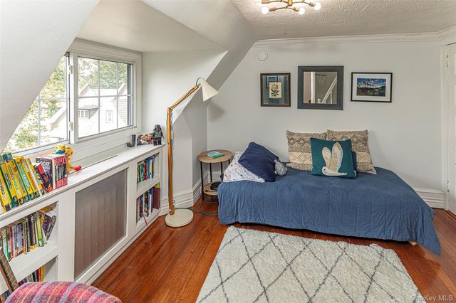 41 Sagamore Road, Bronxville, NY 10708