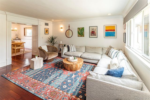 41 Sagamore Road, Bronxville, NY 10708