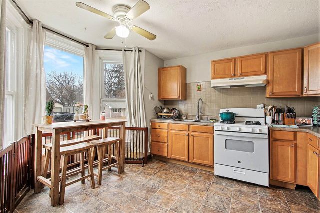 100-102 N Ridge Street, Crown Point, IN 46307