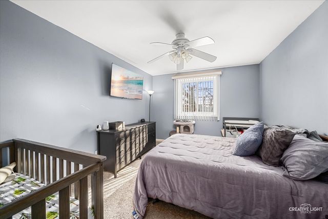 1050 N Farnsworth Avenue 403, Aurora, IL 60505