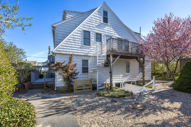 616 Commercial Street Unit 15, Provincetown, MA 02657